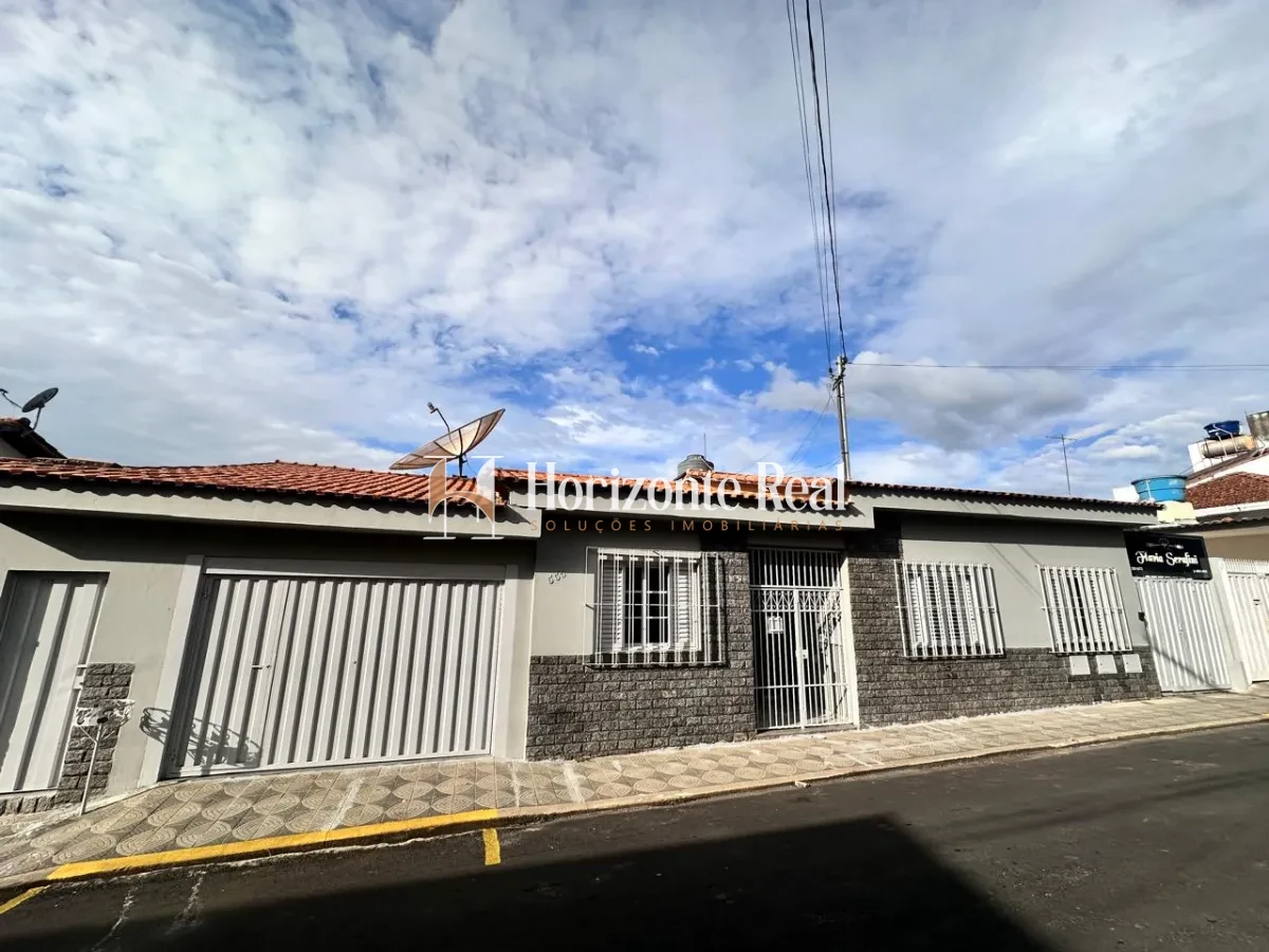 Imagem de OPORTUNIDADE IMPERDÍVEL !! IMÓVEL COMPLETO Á VENDA – IDEAL PARA MORADIA E NEGÓCIO