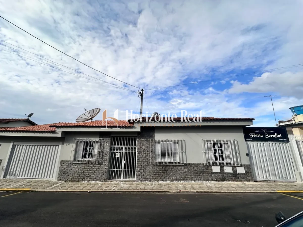 Imagem de OPORTUNIDADE IMPERDÍVEL !! IMÓVEL COMPLETO Á VENDA – IDEAL PARA MORADIA E NEGÓCIO