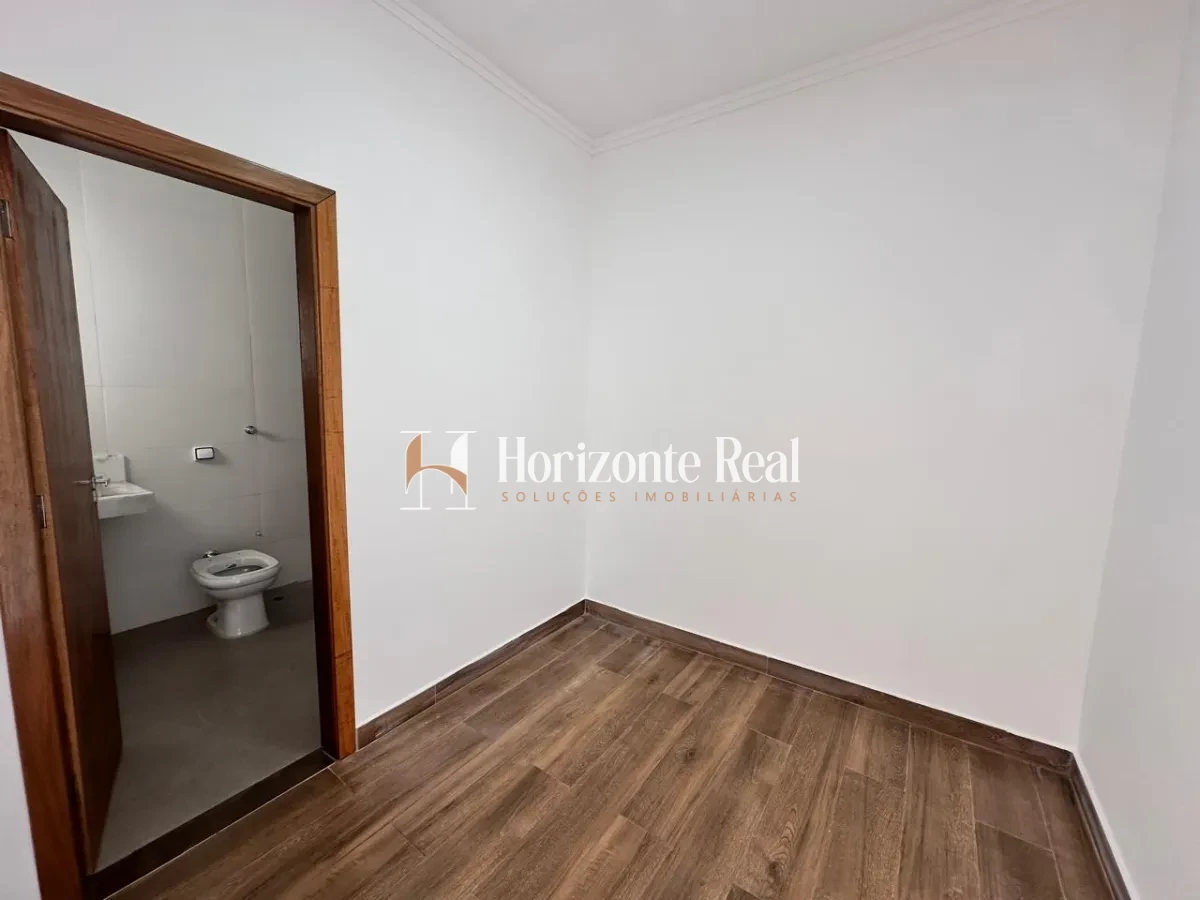 Imagem de CASA EM FASE FINAL DE ACABAMENTO