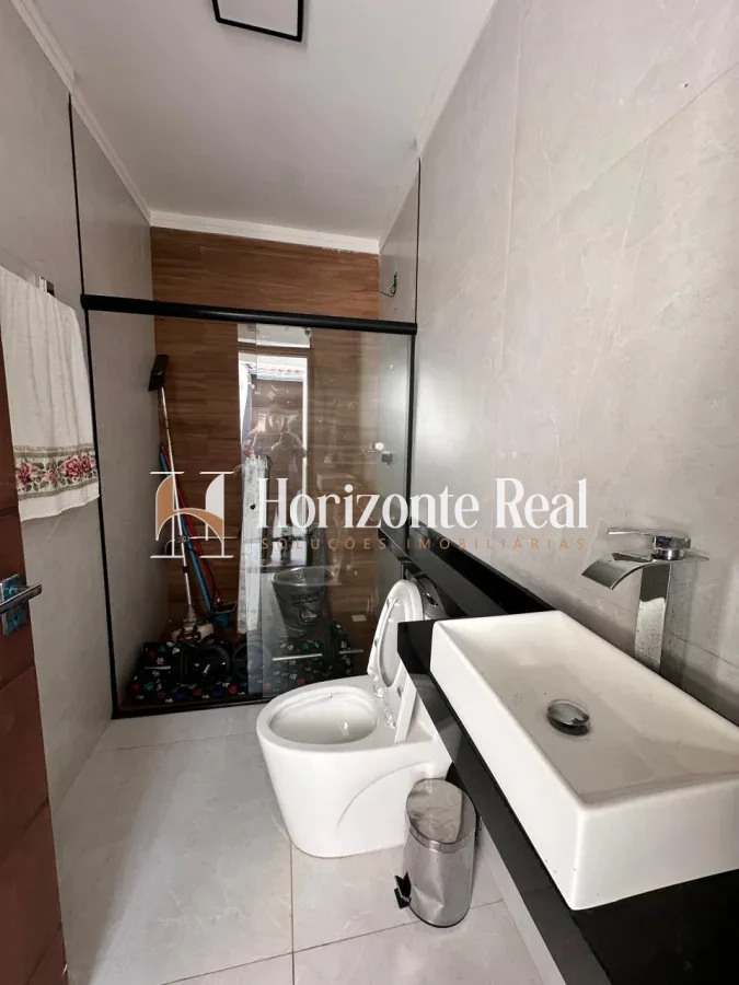 Imagem de CASA A VENDA - CONFORTO,ESPAÇO E LAZER EM UM SO LUGAR !