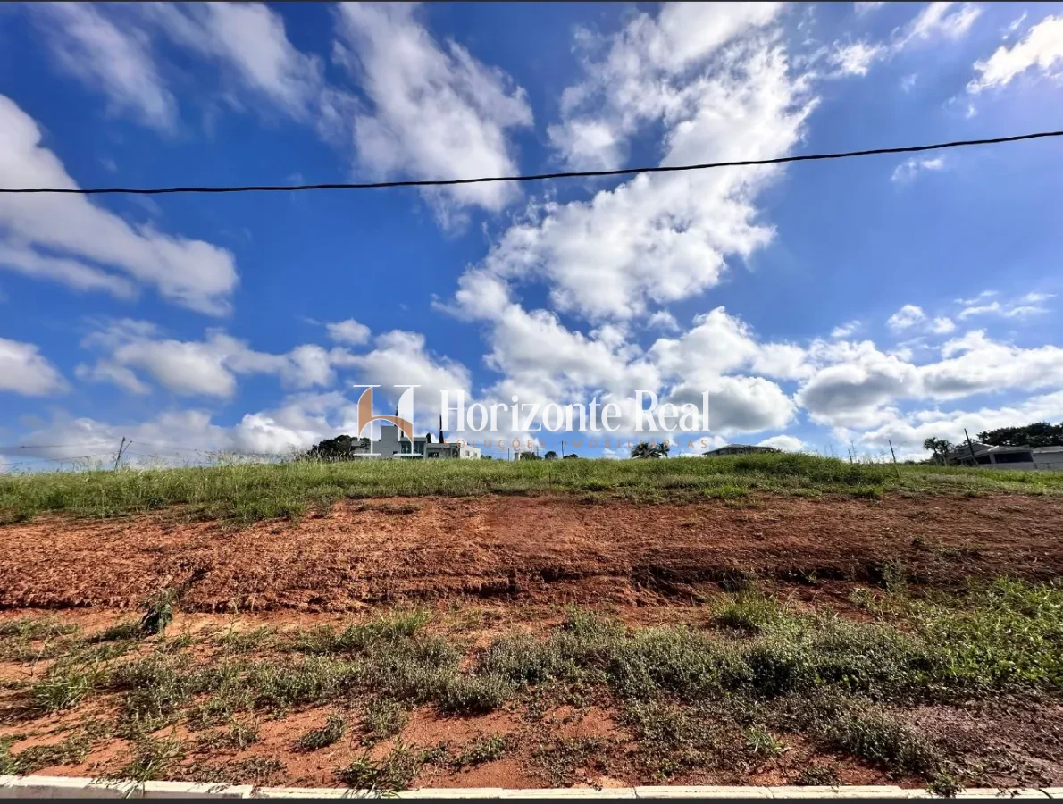 Imagem de TERRENO À VENDA EM CONDOMÍNIO FECHADO - 1088 M² - PRONTO PARA COSNTRUIR !!