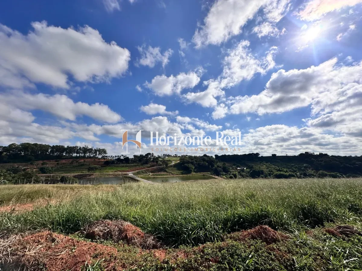 Imagem de TERRENO À VENDA EM CONDOMÍNIO FECHADO - 640M² - PRONTO PARA COSNTRUIR !!