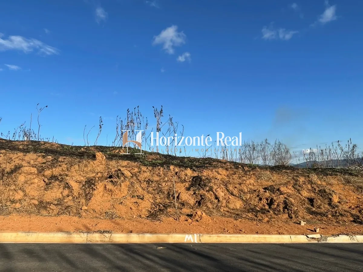 Imagem de OTIMA OPORTUNIDADE !! TERRENO A VENDA 207,32M²