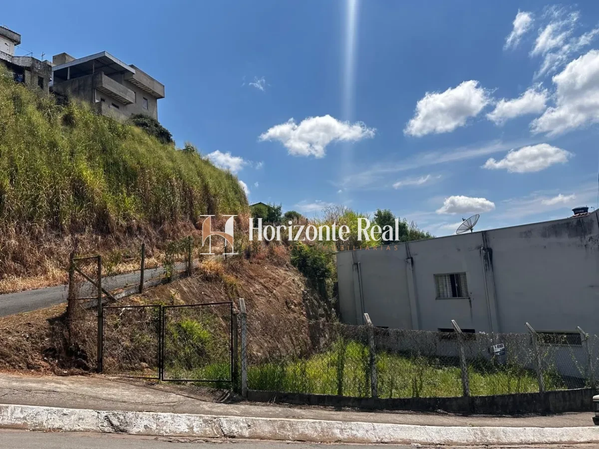 Imagem de TERRENO Á VENDA - OPORTUNIDADE NA MEDIDA CERTA !