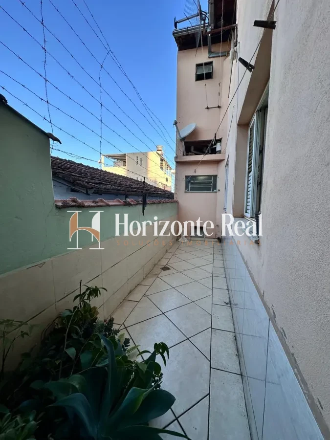 Imagem de VENDE-SE CASA NO CENTRO - 220 M² | LOCALIZAÇÃO PRIVILEGIADA !!