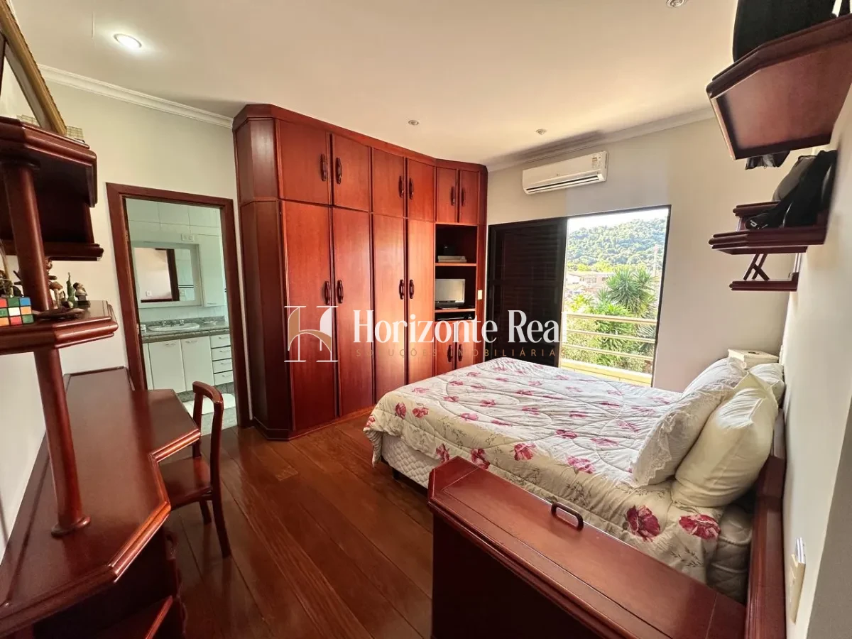 Imagem de CASA ALTO PADRÃO Á VENDA - CONFORTO E SOFISTICAÇÃO !!