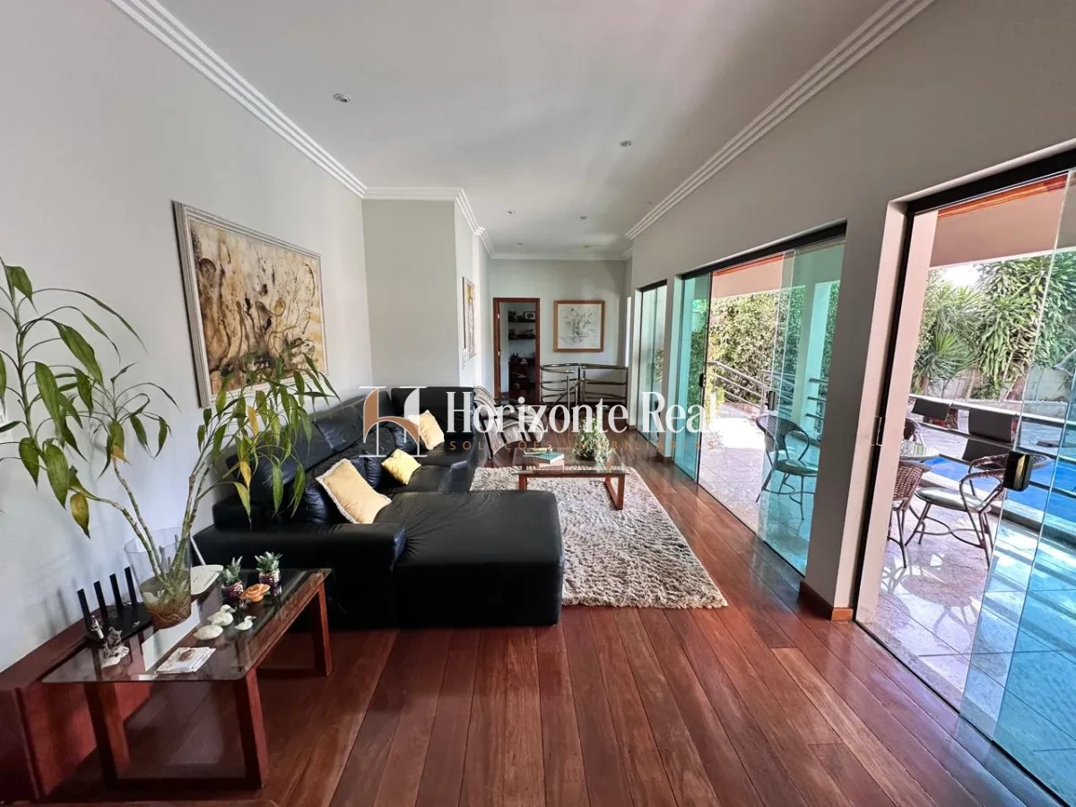 Imagem de CASA ALTO PADRÃO Á VENDA - CONFORTO E SOFISTICAÇÃO !!