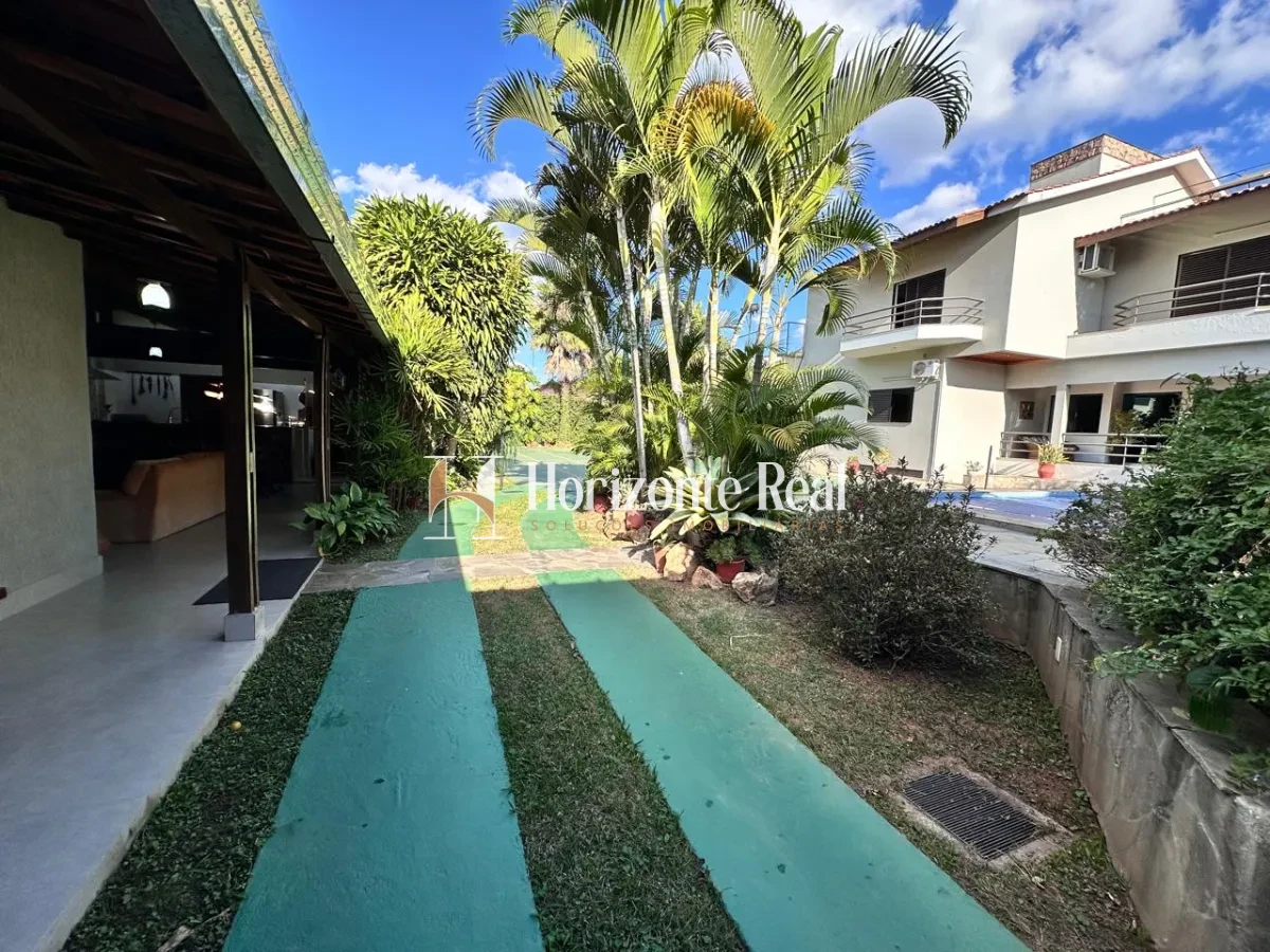 Imagem de CASA ALTO PADRÃO Á VENDA - CONFORTO E SOFISTICAÇÃO !!
