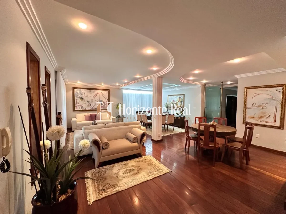 Imagem de CASA ALTO PADRÃO Á VENDA - CONFORTO E SOFISTICAÇÃO !!