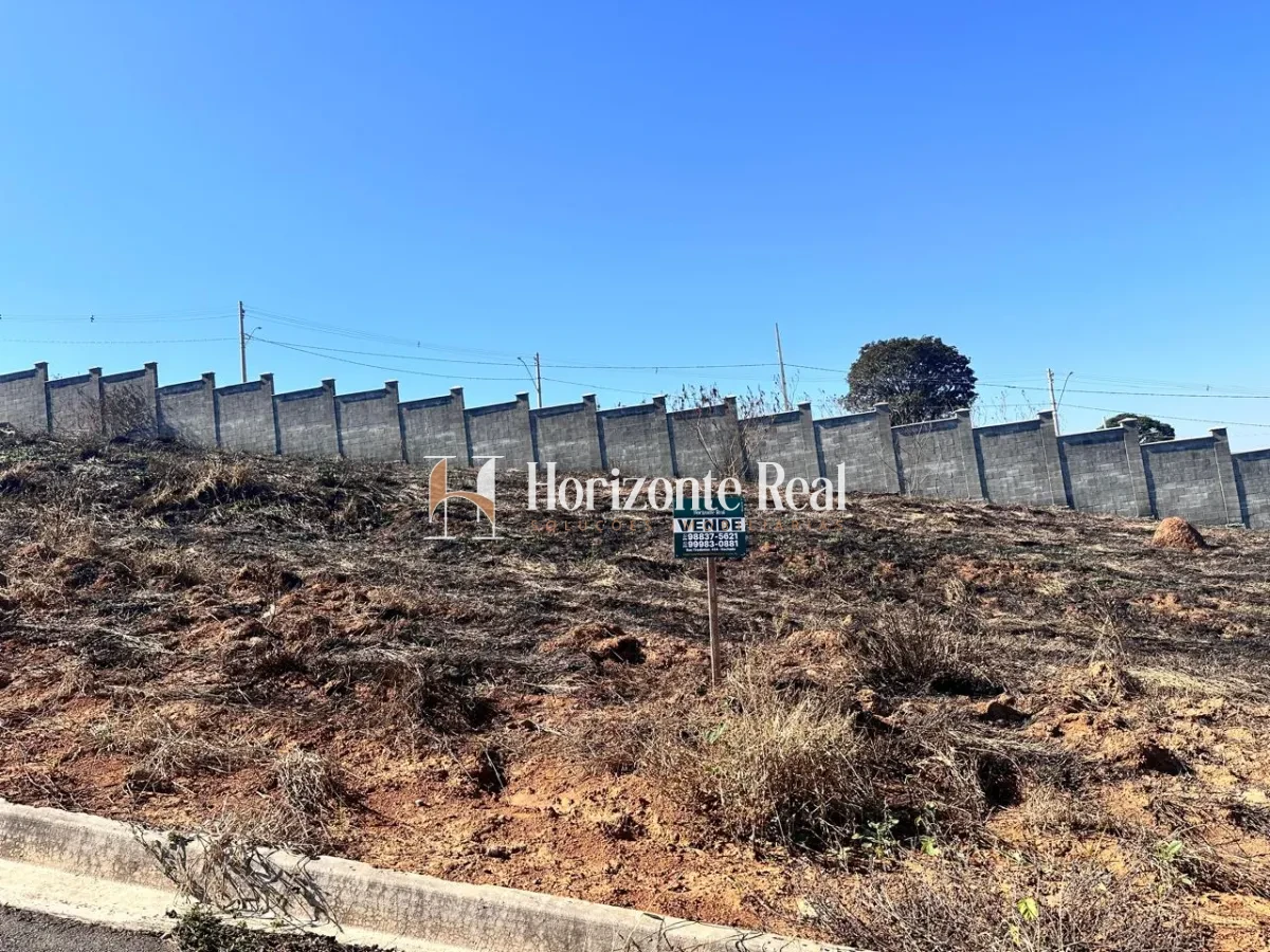 Imagem de VENDE-SE TERRENO DE 250M² EM CONDOMÍNIO FECHADO