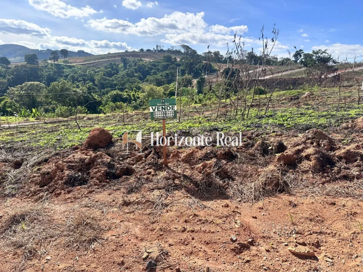Imagem de OPORTUNIDADE DE TERRENO Á VENDA - 200M²