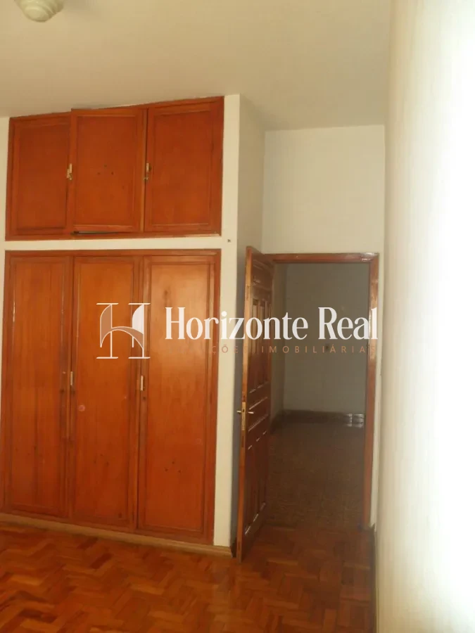 Imagem de IMÓVEL RESIDENCIAL E COMERCIAL Á VENDA !!
