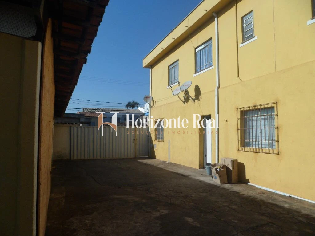 Imagem de IMÓVEL RESIDENCIAL E COMERCIAL Á VENDA !!