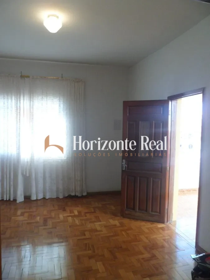 Imagem de IMÓVEL RESIDENCIAL E COMERCIAL Á VENDA !!