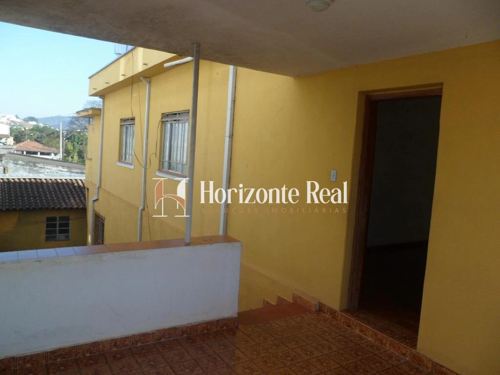 Imagem de IMÓVEL RESIDENCIAL E COMERCIAL Á VENDA !!
