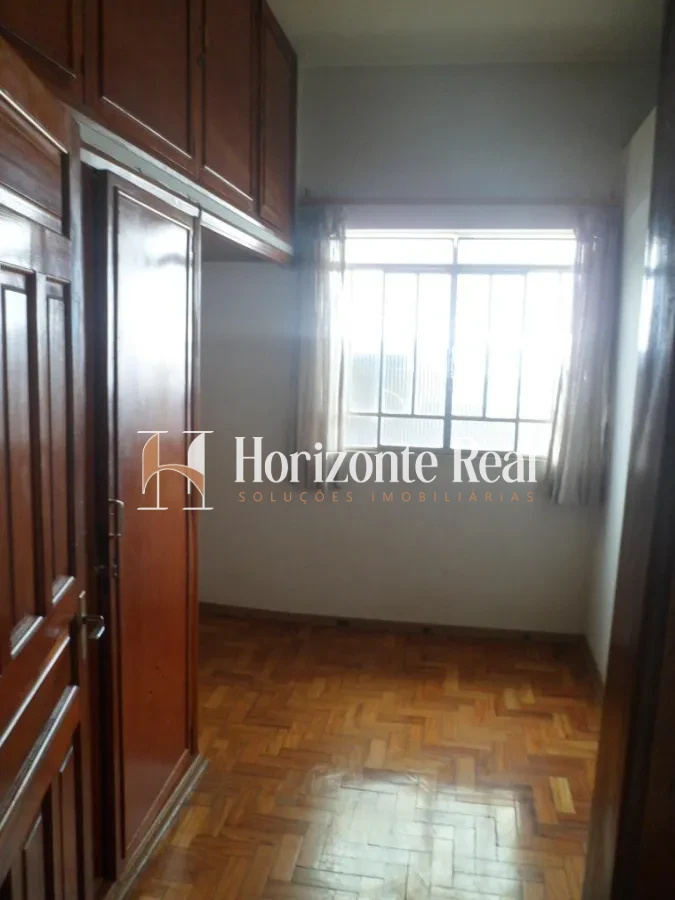 Imagem de IMÓVEL RESIDENCIAL E COMERCIAL Á VENDA !!