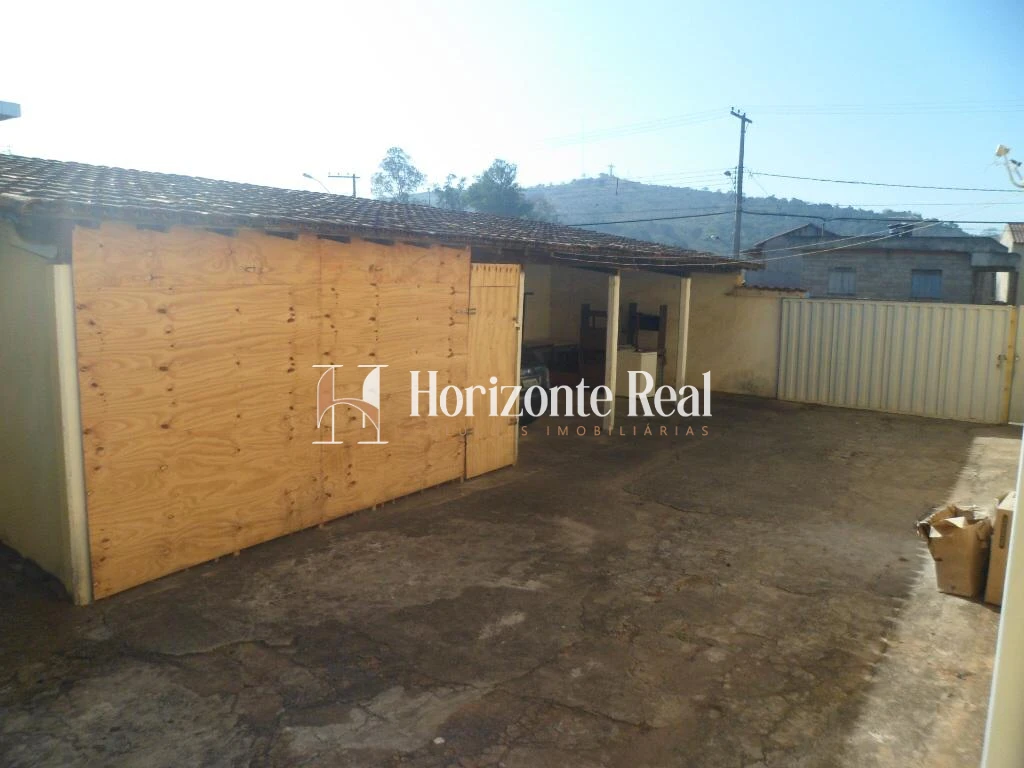 Imagem de IMÓVEL RESIDENCIAL E COMERCIAL Á VENDA !!