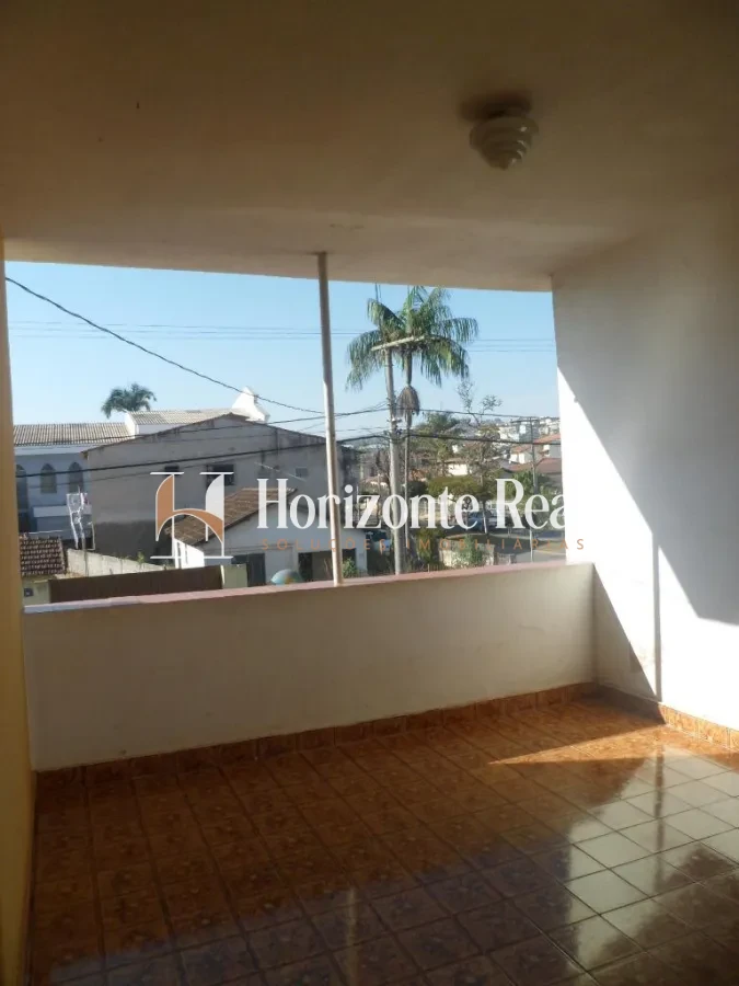 Imagem de IMÓVEL RESIDENCIAL E COMERCIAL Á VENDA !!