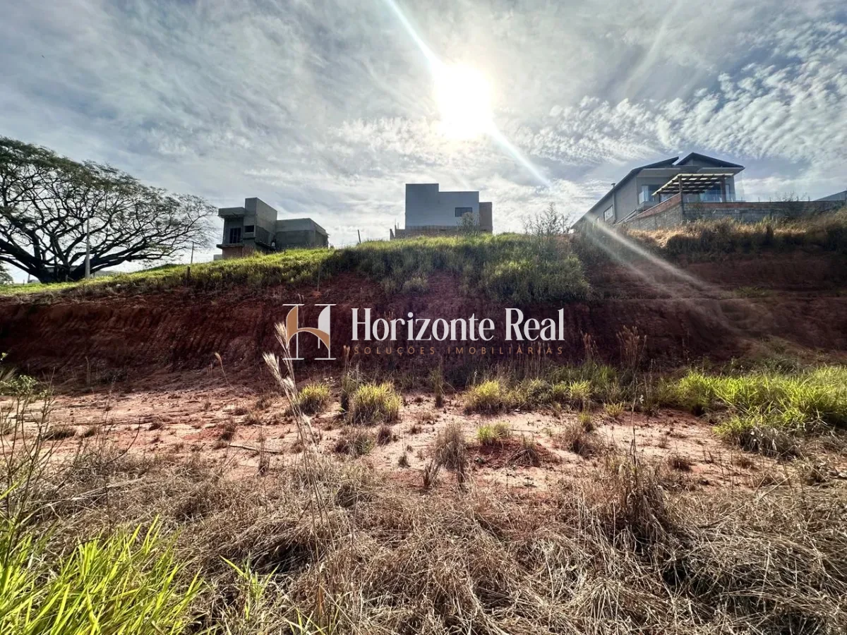 Imagem de TERRENO Á VENDA - 300M²