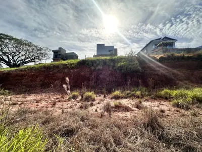 Imagem de TERRENO Á VENDA - 300M²