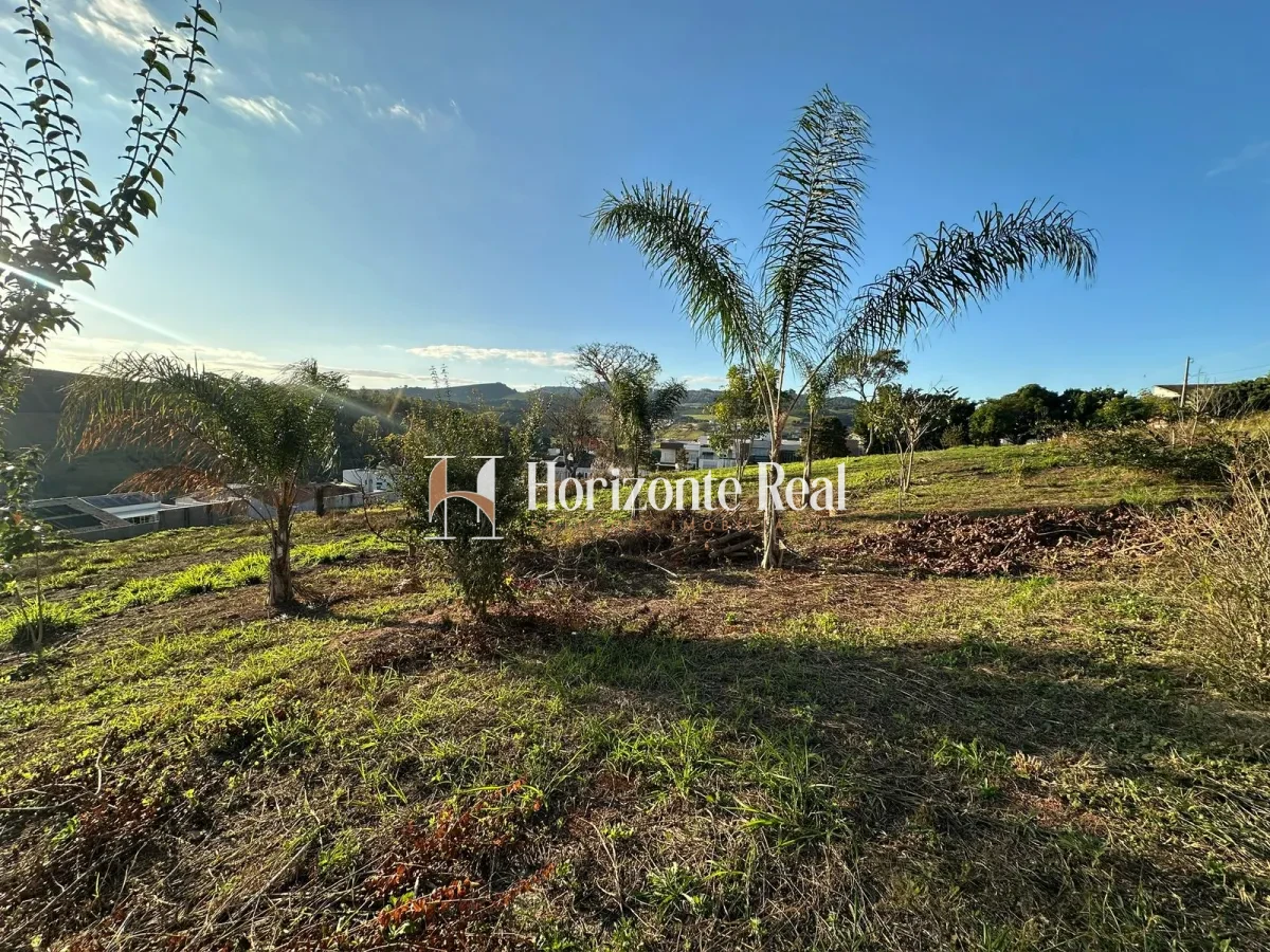 Imagem de VENDE-SE TERRENO PLANO 572,34 M² | PRONTO PARA CONSTRUIR !!