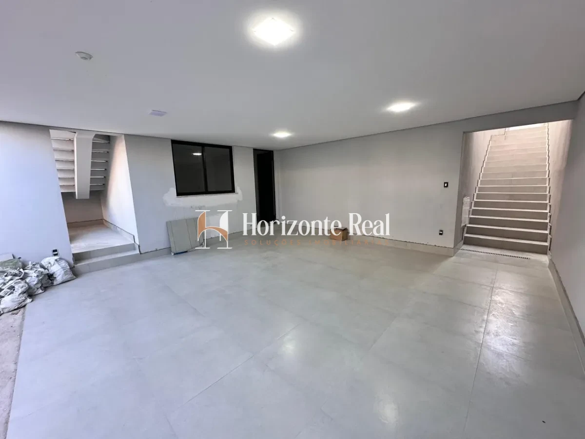 Imagem de CASA NOVA A VENDA PORTAL DA SERRA!