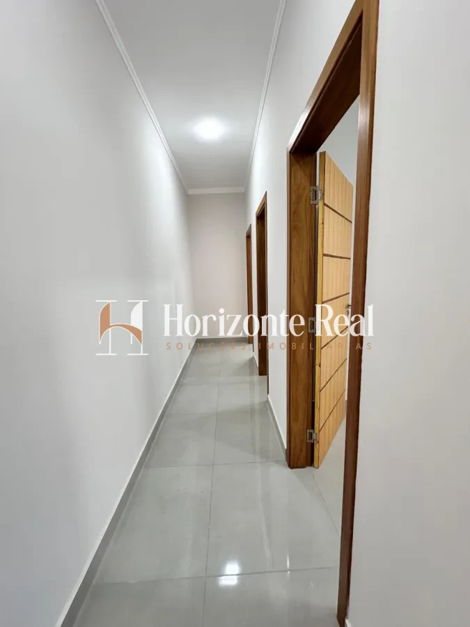 Imagem de CASA NOVA A VENDA PORTAL DA SERRA!
