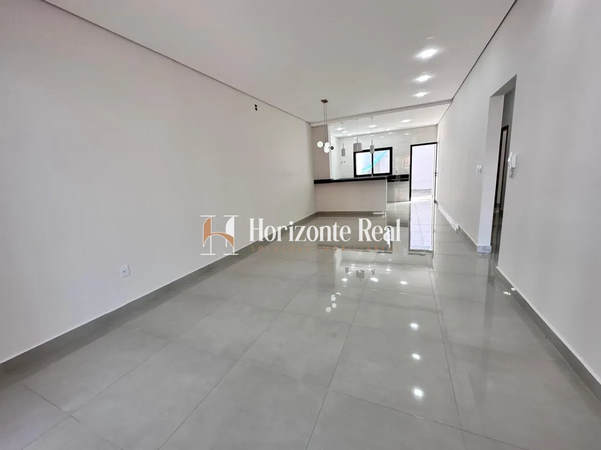 Imagem de CASA NOVA A VENDA PORTAL DA SERRA!