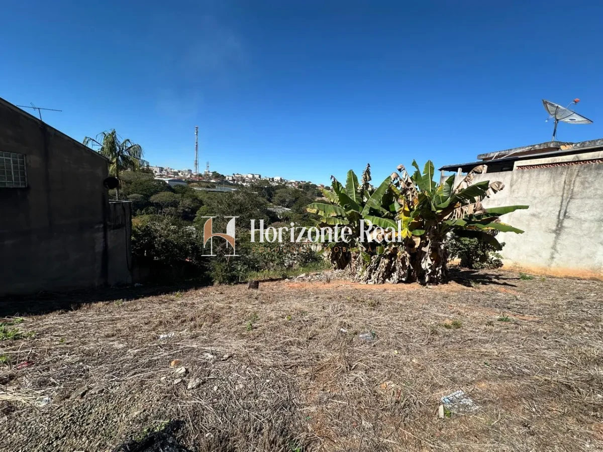Imagem de TERRENO BAIRRO SANTA HELENA