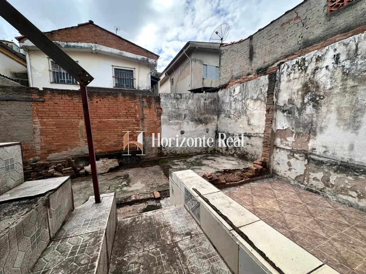 Imagem de CASA Á VENDA - CONFORTO E TRANQUILIDADE PERTO DO CENTRO !