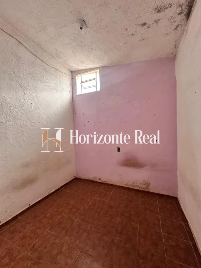 Imagem de CASA Á VENDA - CONFORTO E TRANQUILIDADE PERTO DO CENTRO !