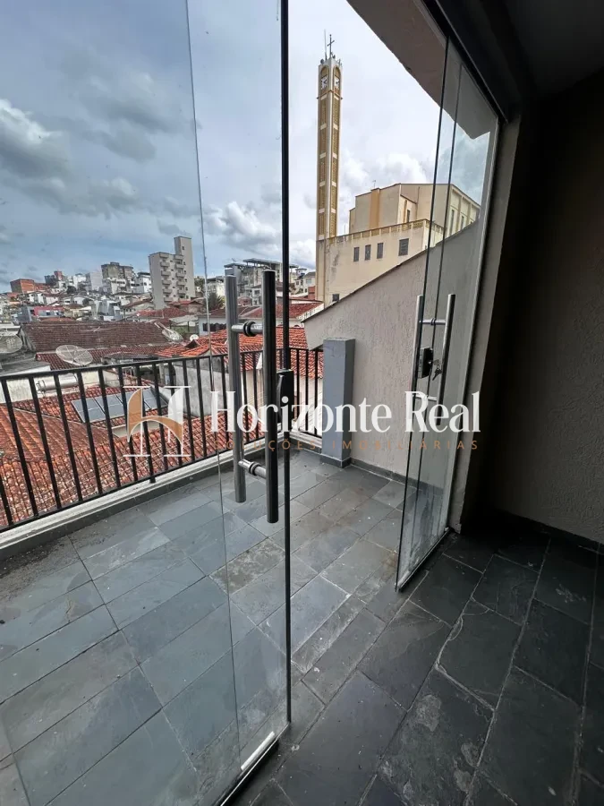 Imagem de ALUGUEL DE AMPLO APARTAMENTO NO CENTRO DA CIDADE