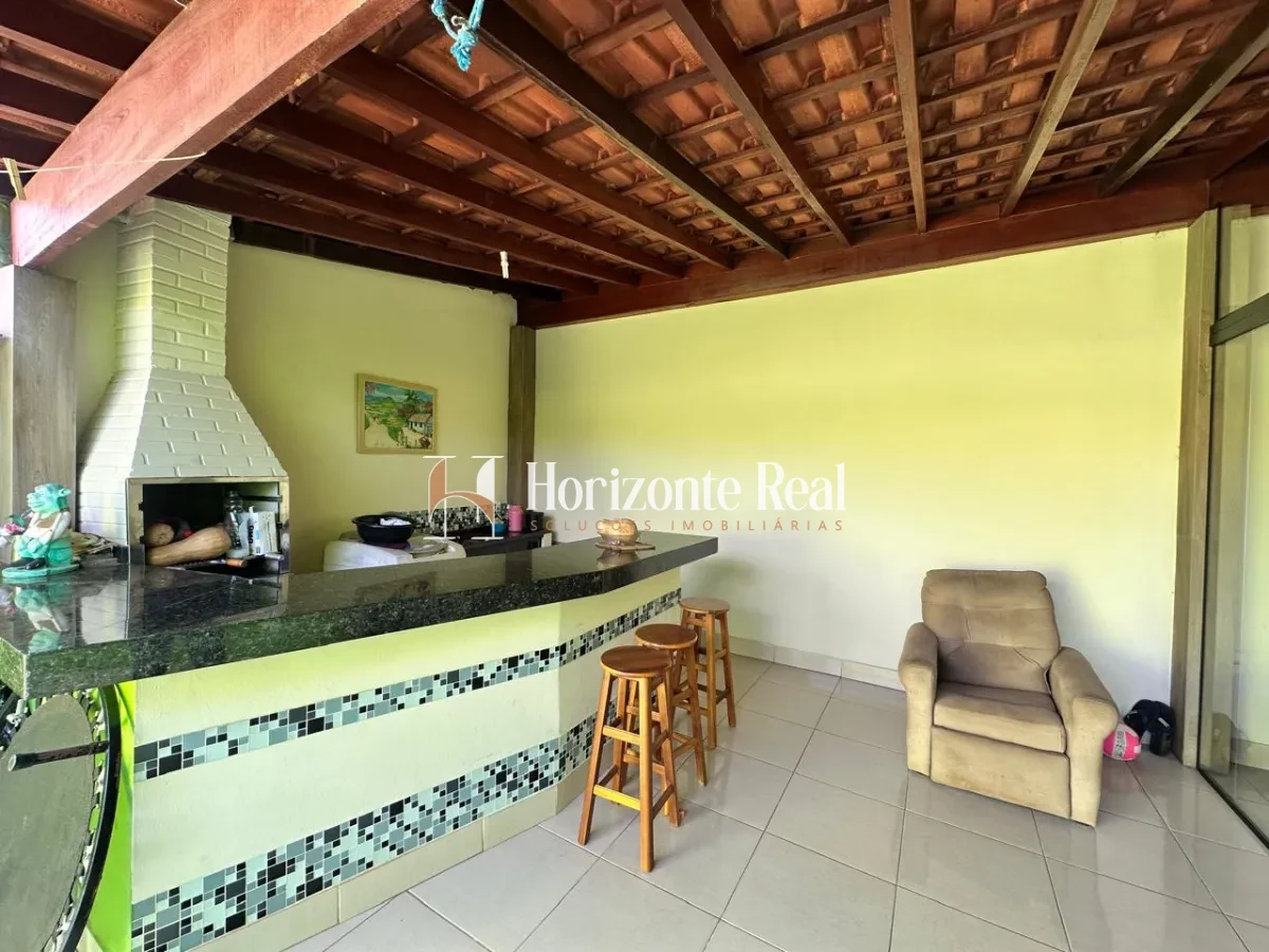 Imagem de LINDA CASA Á VENDA - OPORTUNIDADE IMPERDÍVEL !