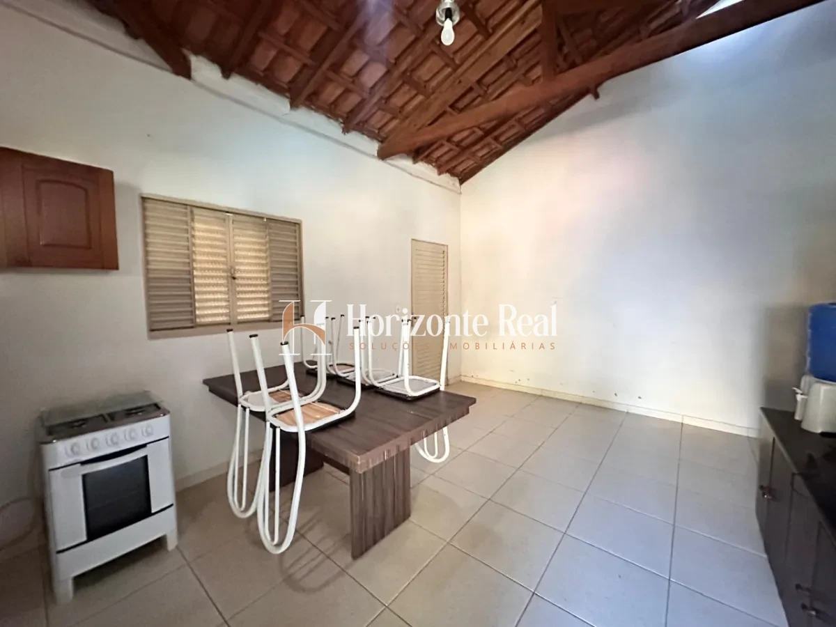 Imagem de CHÁCARA Á VENDA - 5.000M² DE LAZER E CONFORTO !