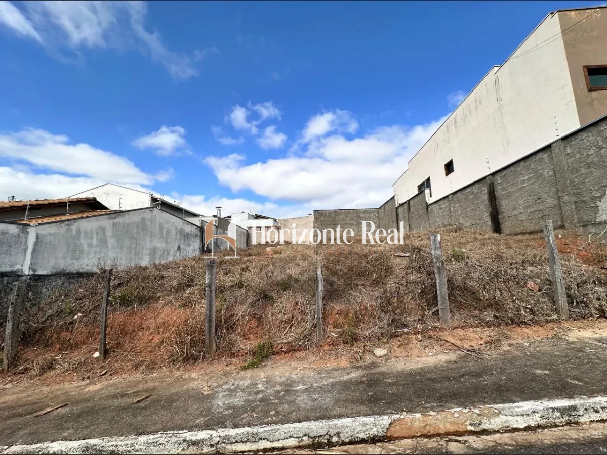 Imagem de TERRENO Á VENDA - 250M² | CHÁCARA DE SHAILO