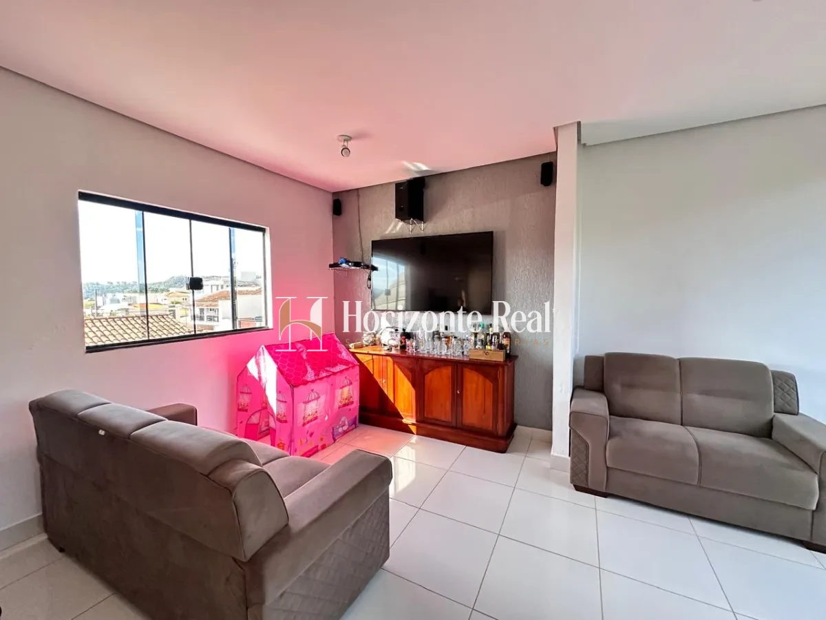 Imagem de CASA Á VENDA | CONFORTO E LOCALIZAÇÃO PRIVILEGIADA ..