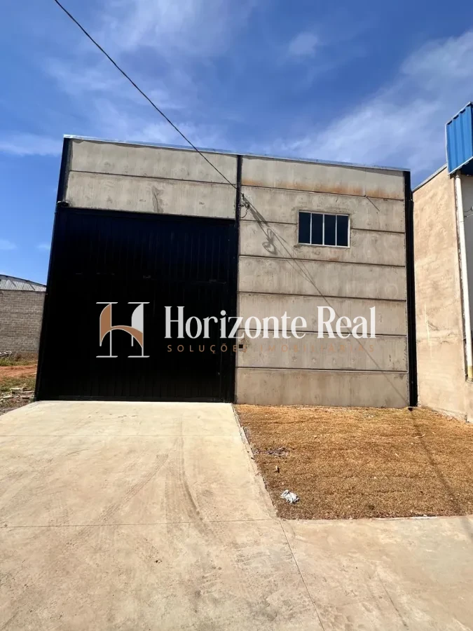 Imagem de ALUGA-SE GALPÃO COMERCIAL - 250M² | EXCELENTE LOCALIZAÇÃO COMERCIAL