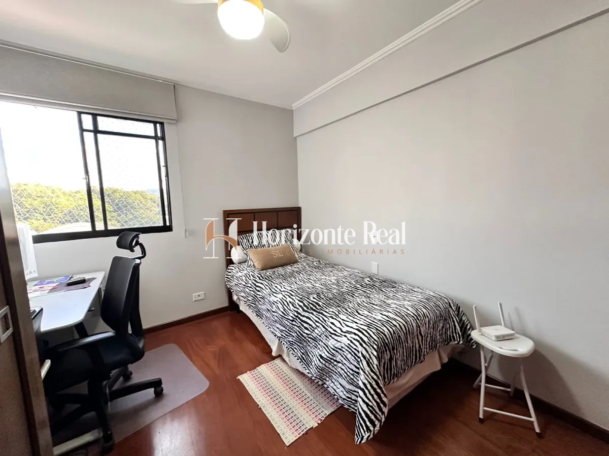 Imagem de VENDE-SE APARTAMENTO NO CENTRO DA CIDADE - CONFORTO,PRATICIDADE E VISTA PRIVILEGIADA !