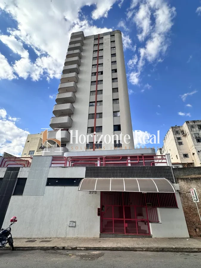 Imagem de VENDE-SE APARTAMENTO NO CENTRO DA CIDADE - CONFORTO,PRATICIDADE E VISTA PRIVILEGIADA !