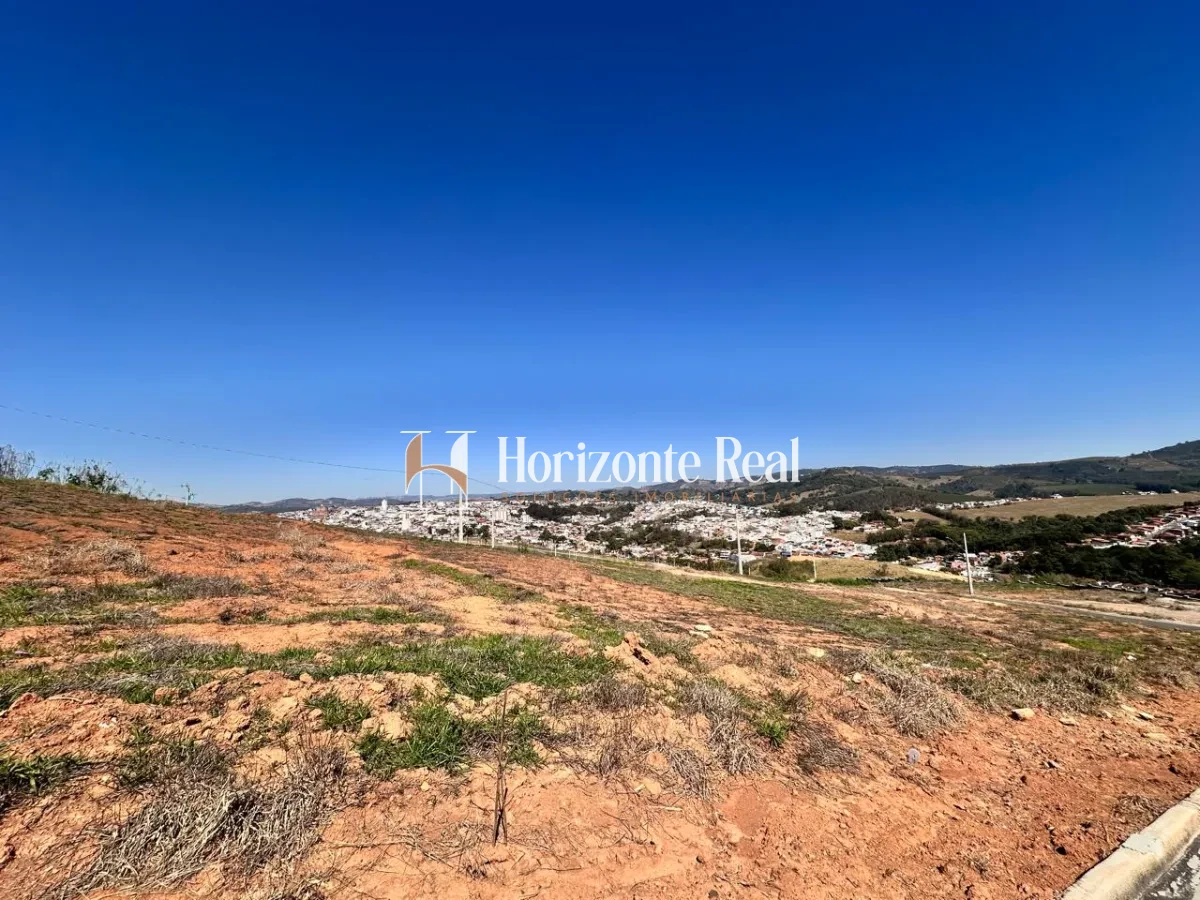 Imagem de TERRENO EM CONDOMINIO FECHADO