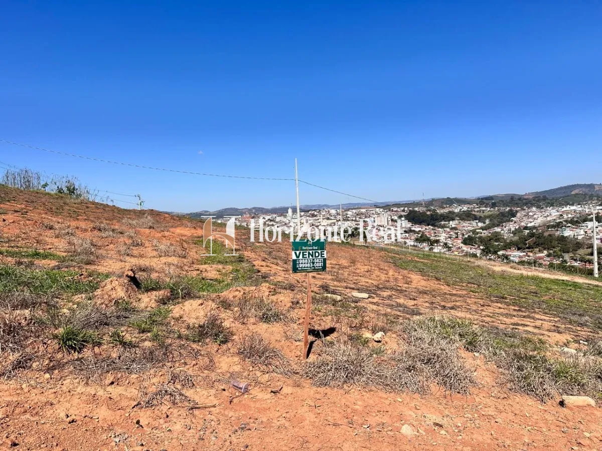 Imagem de TERRENO EM CONDOMINIO FECHADO