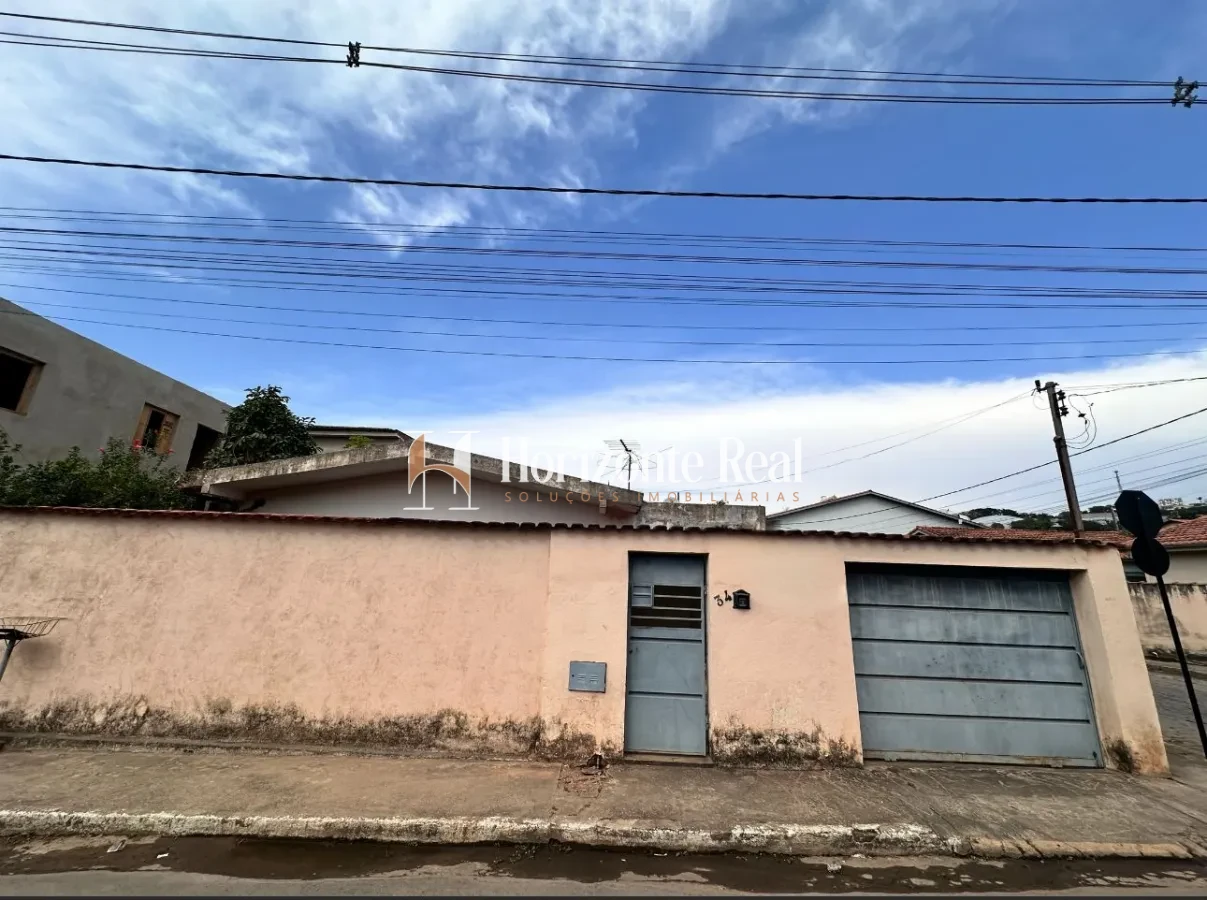 Imagem de OPORTUNIDADE ÚNICA: CASA AMPLA Á VENDA !!