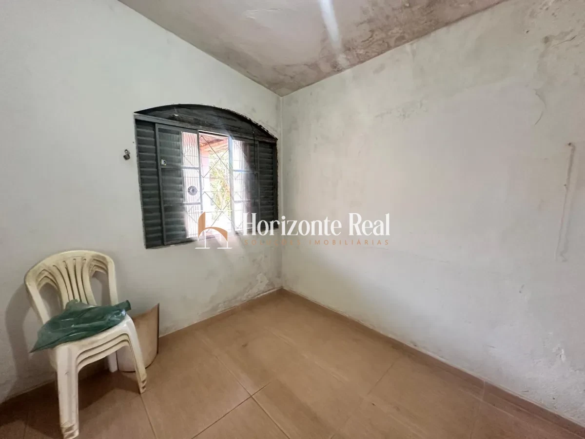 Imagem de OPORTUNIDADE ÚNICA: CASA AMPLA Á VENDA !!