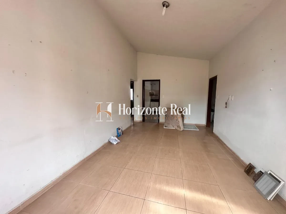 Imagem de OPORTUNIDADE ÚNICA: CASA AMPLA Á VENDA !!