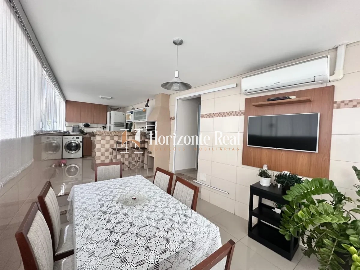 Imagem de CASA DUPLEX Á VENDA | EXCELENTE OPORTUNIDADE DE INVESTIMENTO .