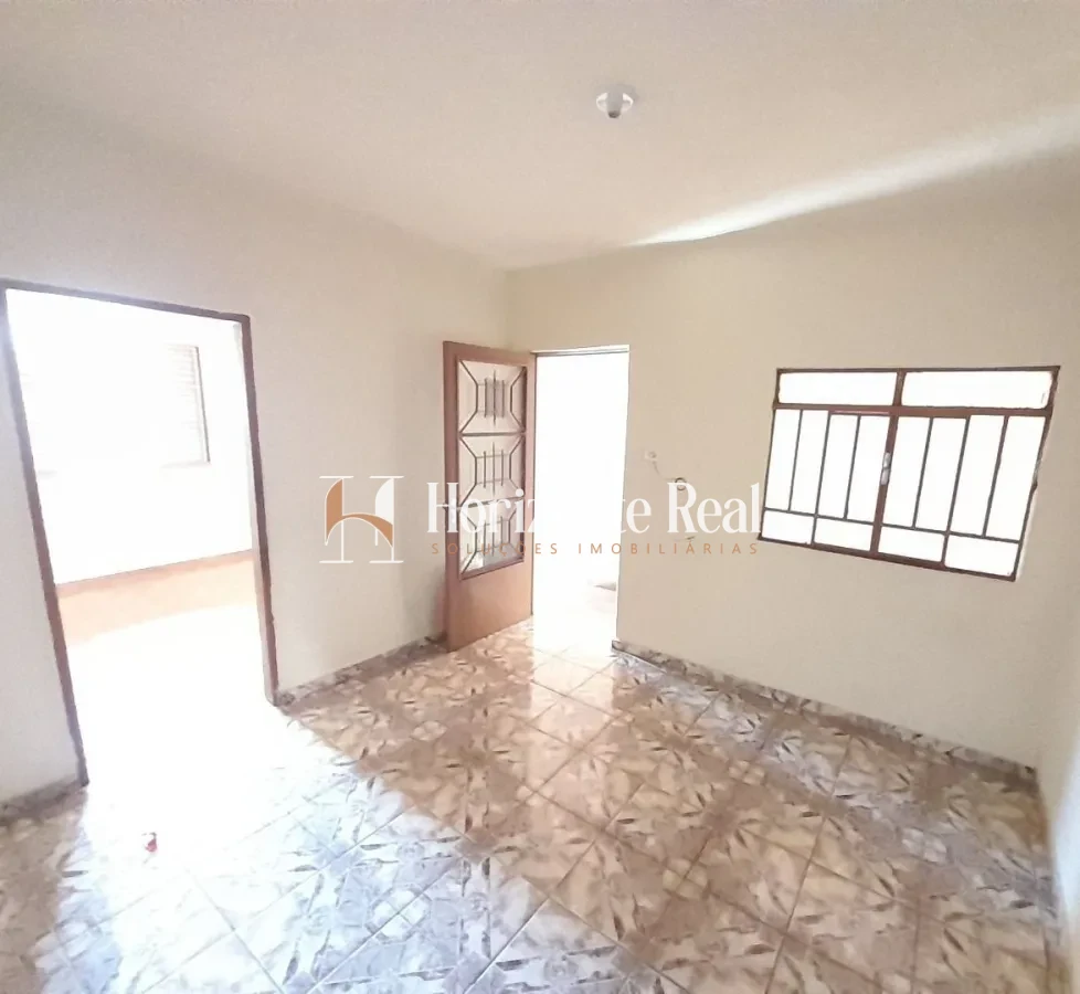 Imagem de VENDE-SE EXCELENTE IMÓVEL RESIDENCIAL E COMERCIAL – COMPLETO E VERSÁTIL!