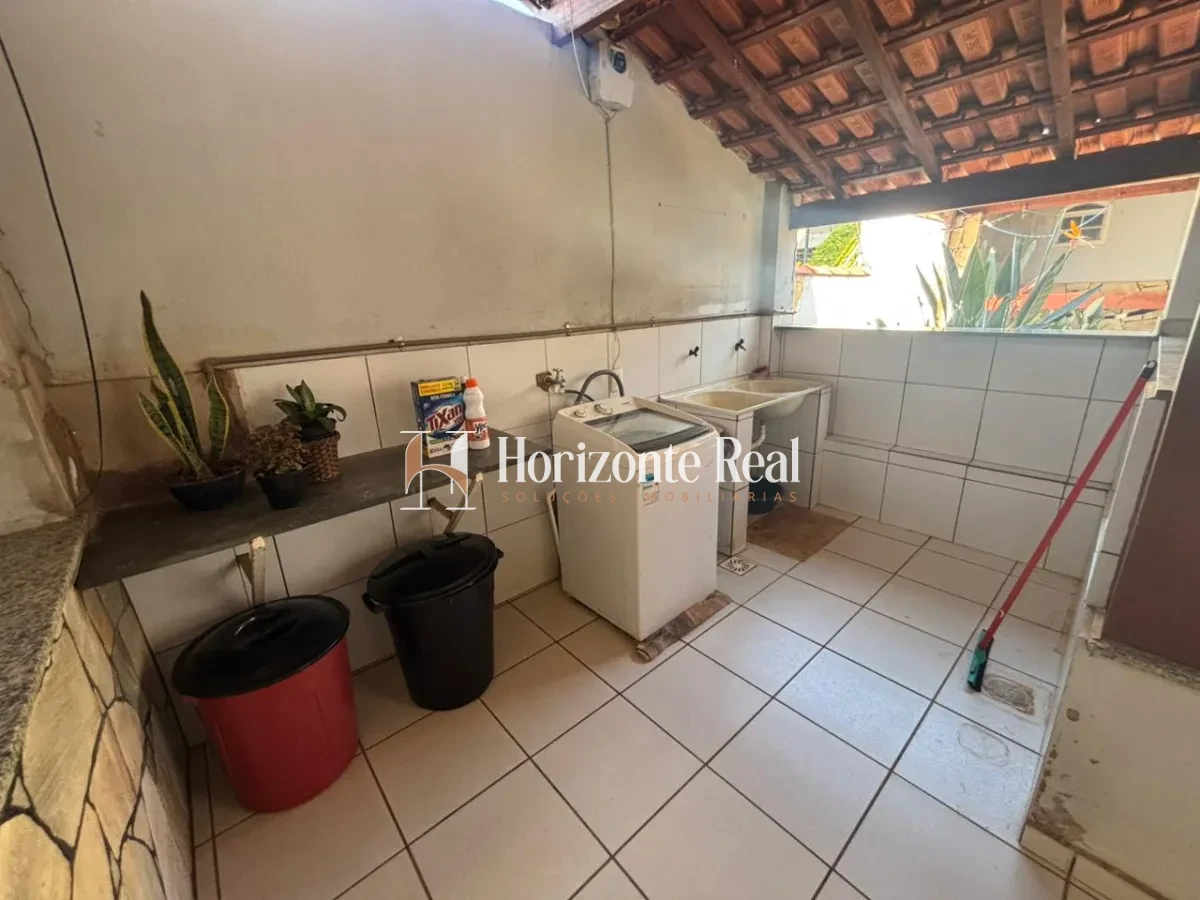 Imagem de CASA AMPLA Á VENDA | JARDIM DAS OLIVEIRAS
