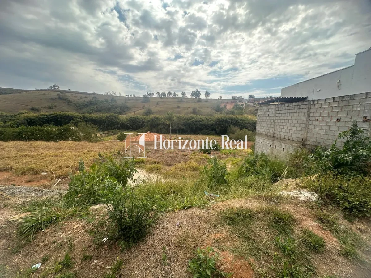 Imagem de OPORTUNIDADE IMPERDÍVEL! TERRENO À VENDA - 300m²