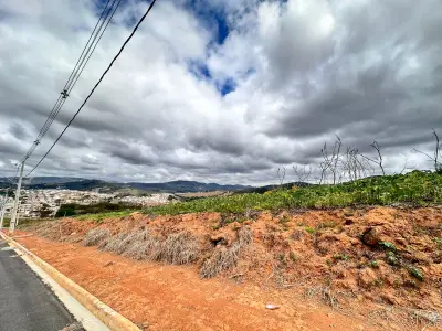 Imagem de TERRENO DE 200m² | PARQUE DAS BRISAS
