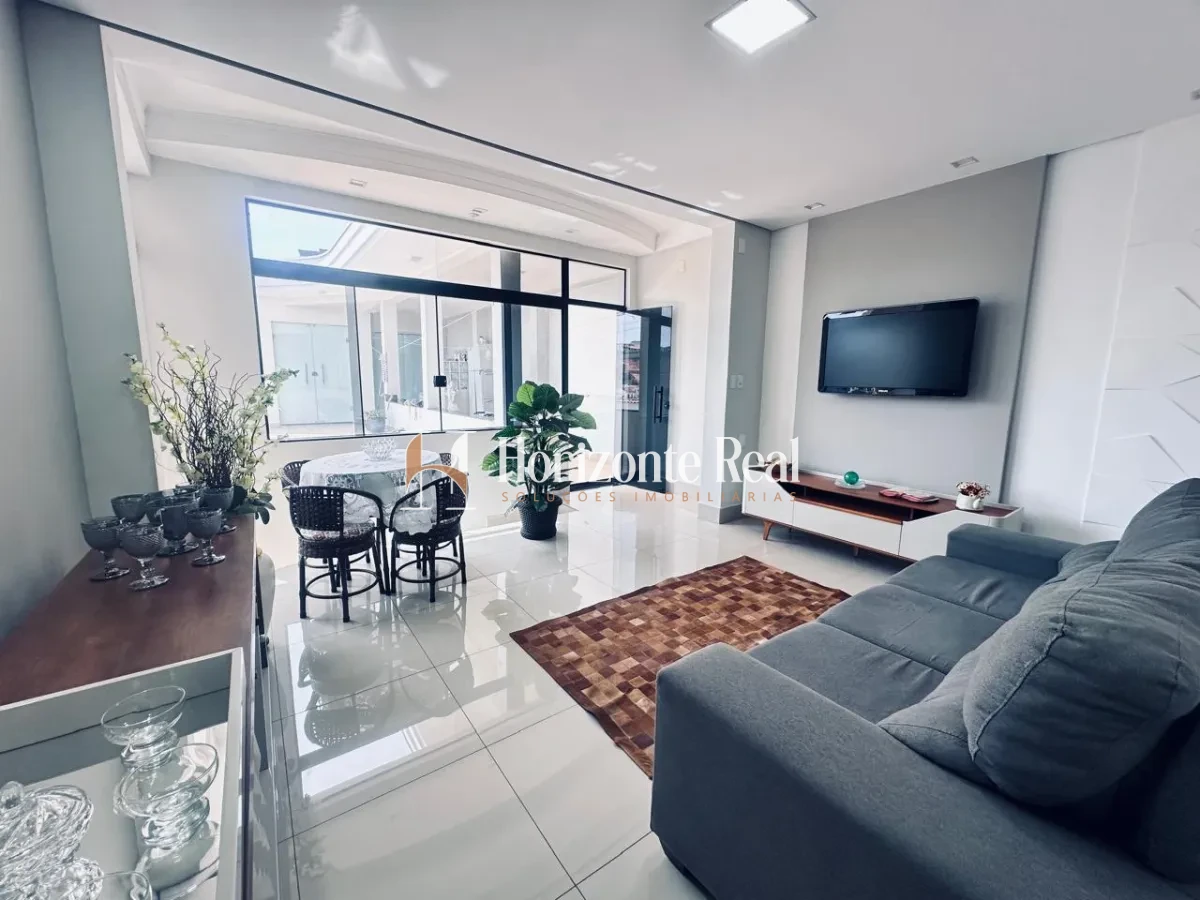 Imagem de OPORTUNIDADE IMPERDÍVEL! CASA Á VENDA | CONFORTO E LAZER EM UM SÓ LUGAR !